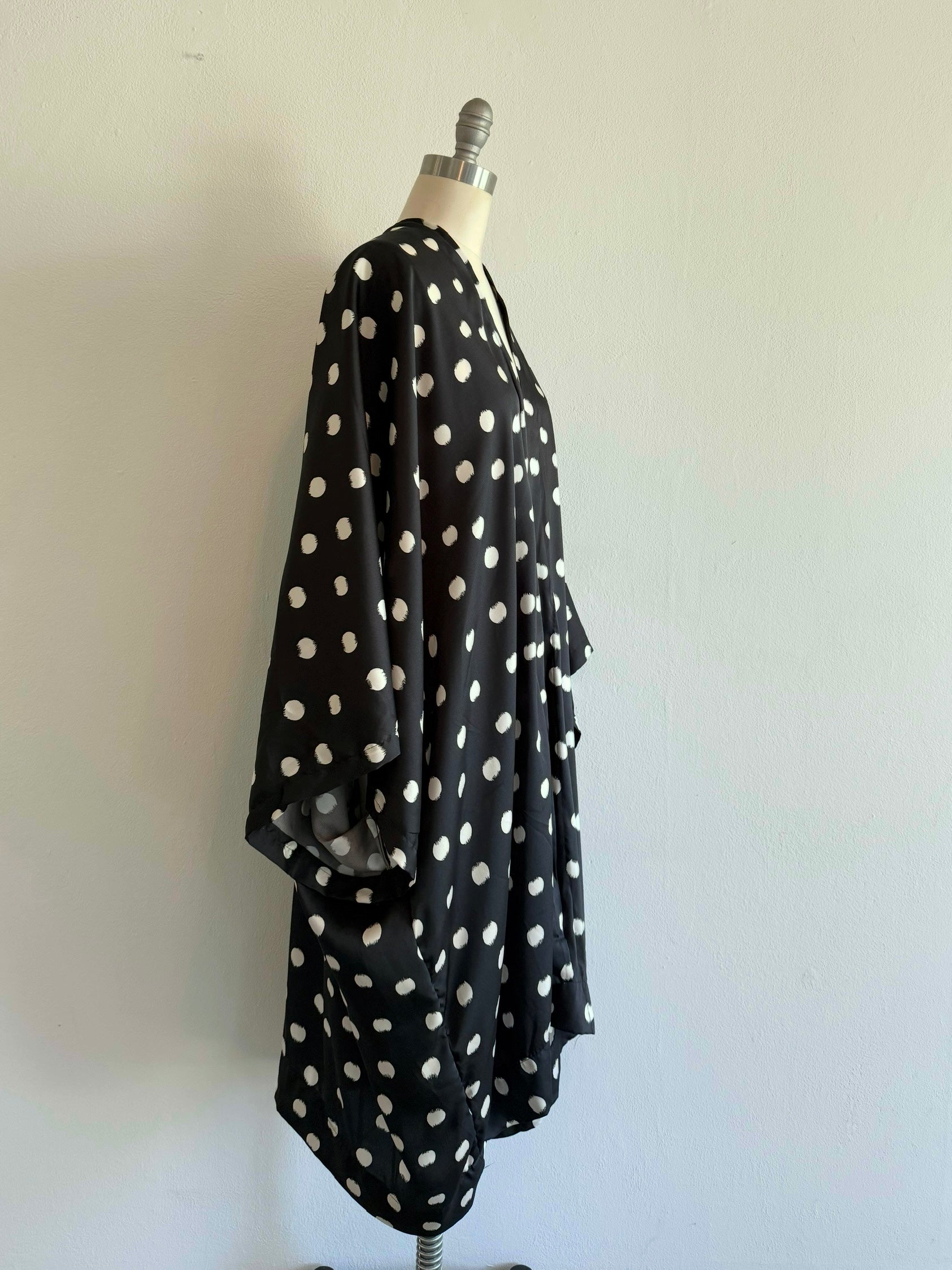Women's Twill Satin Kimono Maxi Robe Cardigan Black with White Feathered Dots