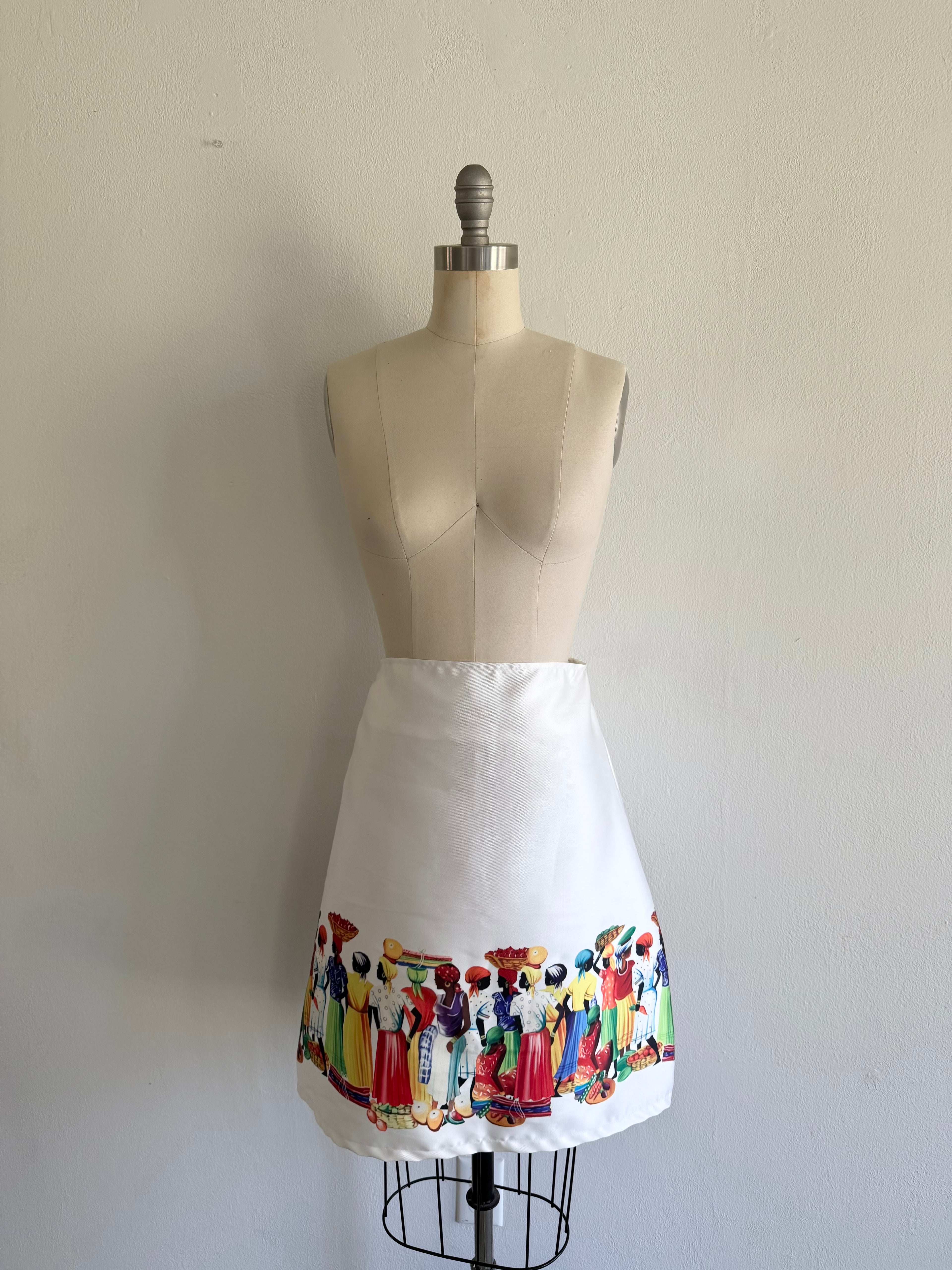 Women's Modern A-Line Skirt: African Colorful Graphic Print on White Twill